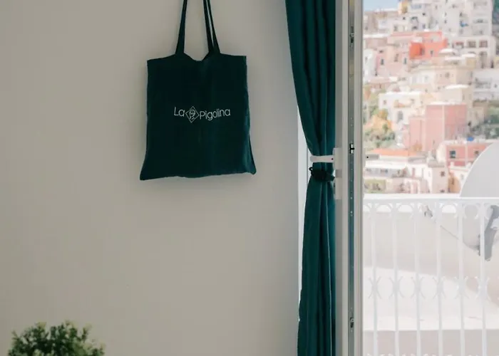 La Pigolina Blue アパート *